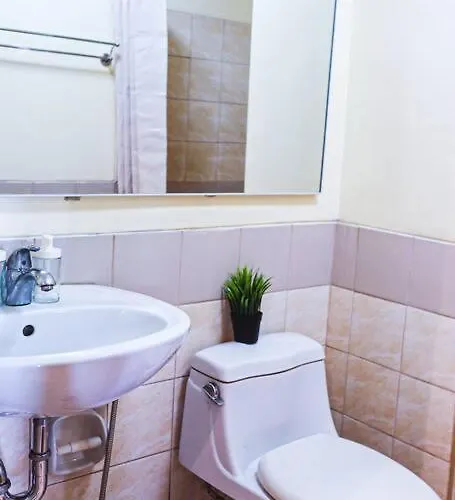Deal! Cozy And Minimalist 2br Nr Airport Appartement *